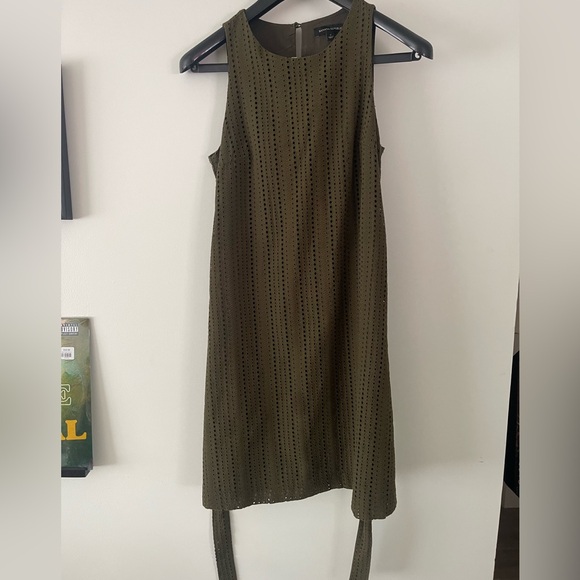 Banana Republic Green Eyelet Sleeveless Tie Waist Dress - Picture 2 of 5